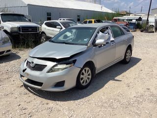 2010 Toyota Corolla LE - Exterior Front Left Corner Image